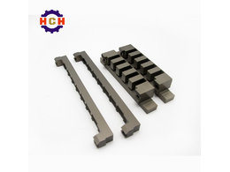 “金屬原材料”加工成為汽車(chē)鈑金零部件的高精度cnc加工產(chǎn)過(guò)程與金屬防銹處理