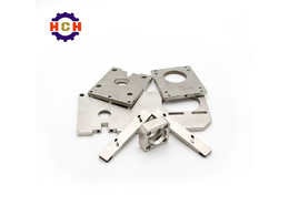 哪些部件用于精密零件制造？普通加工設備與CNC精密加工中心的區別？