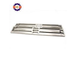 汽車精密零部件加工供應商，喜憂參半